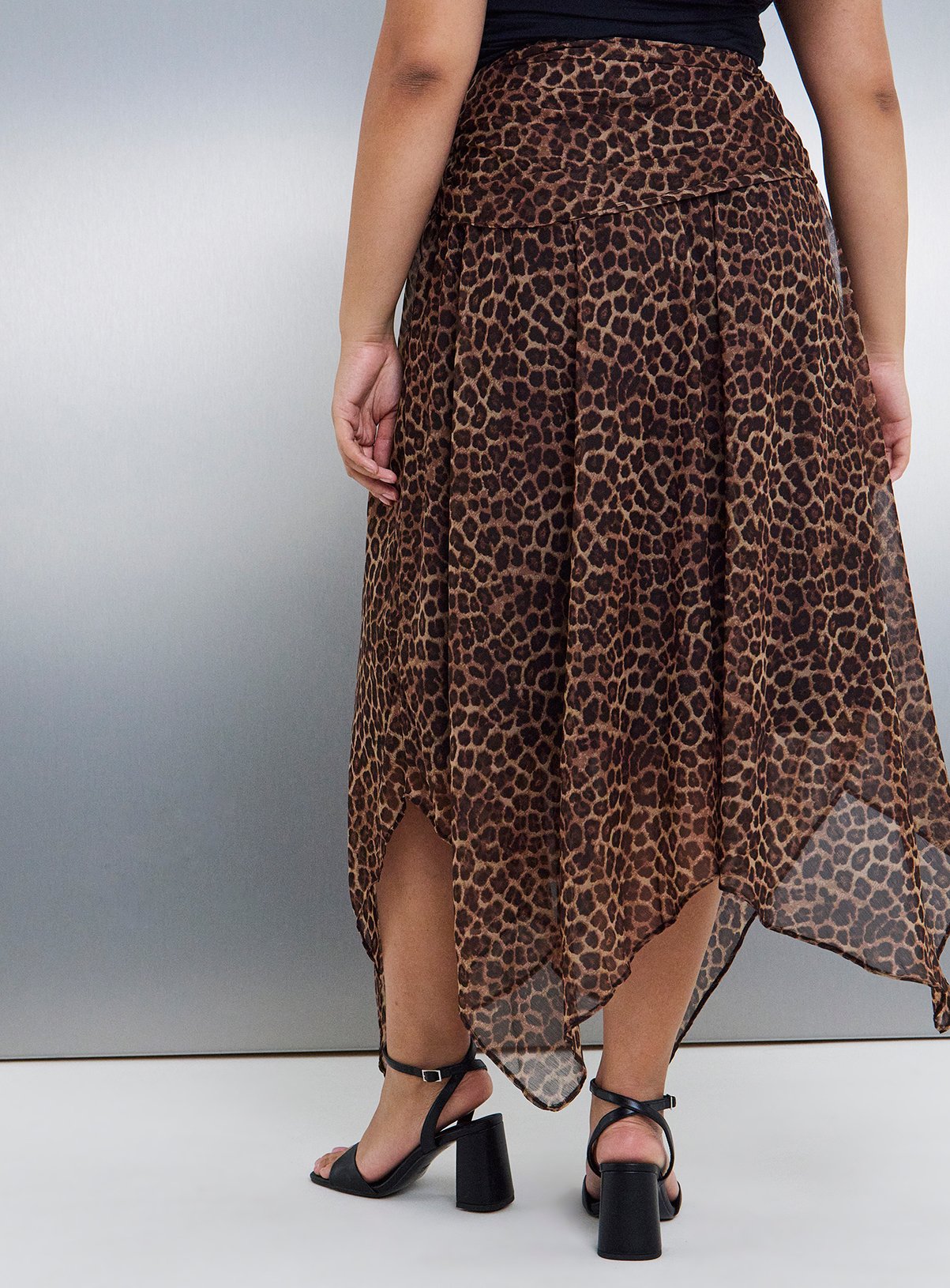 SIMPLY BE Midaxi Chiffon Skirt 10 - Image 2 thumbnail